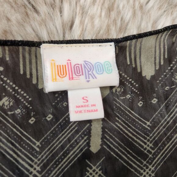 Lularoe Monroe Kimono With Fringe Green and Black Size Small - Picture 6 of 11